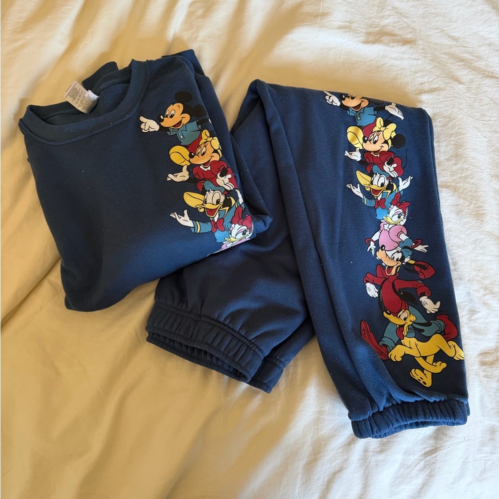 Mickey and Friends Sweat Set